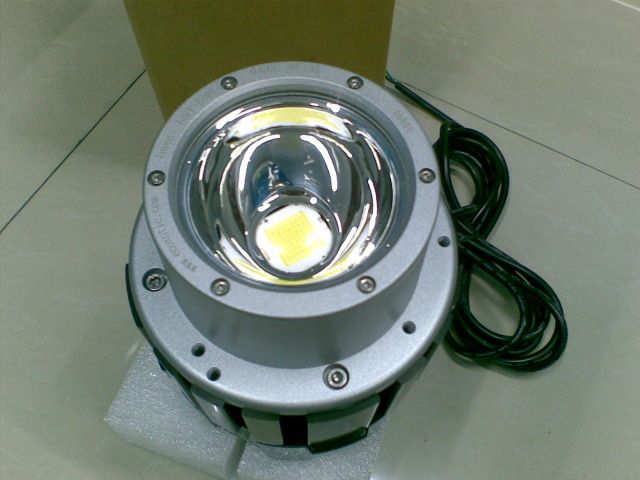 27092012003.jpg
