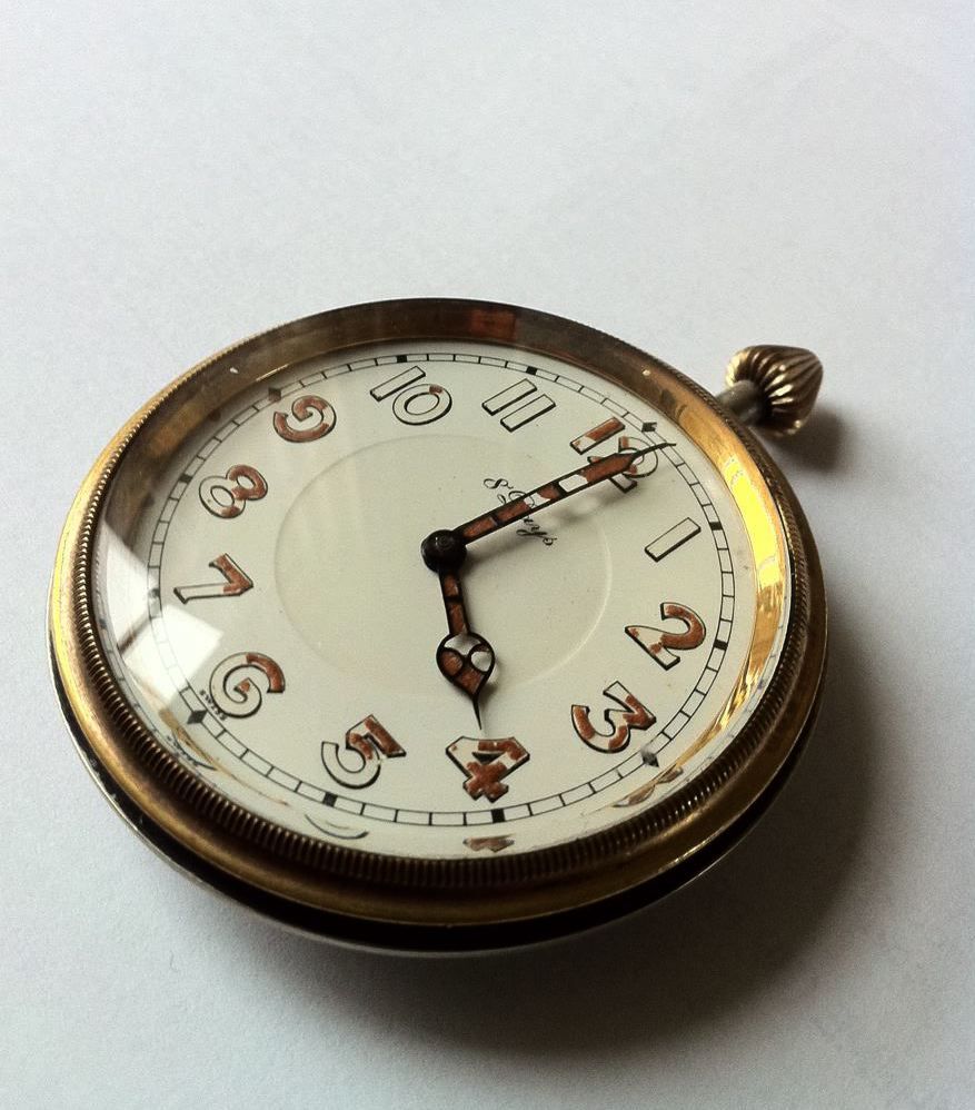 VINTAGE CONCORD 15 JEWELS 8 DAYS AUTO/TRAVEL CLOCK