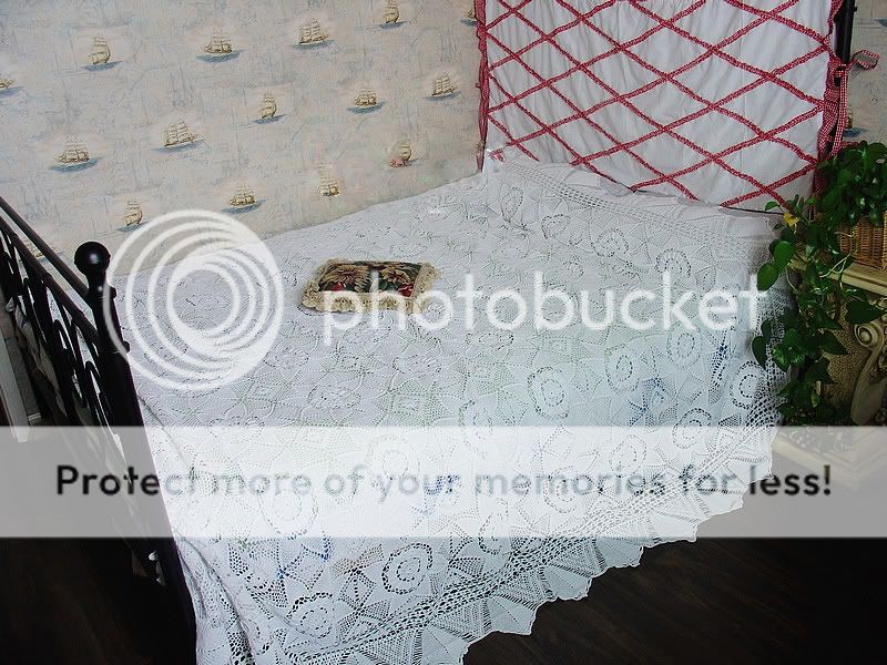 Gorgeous Handcrochet Cotton Large Table cloth/Bedspread  